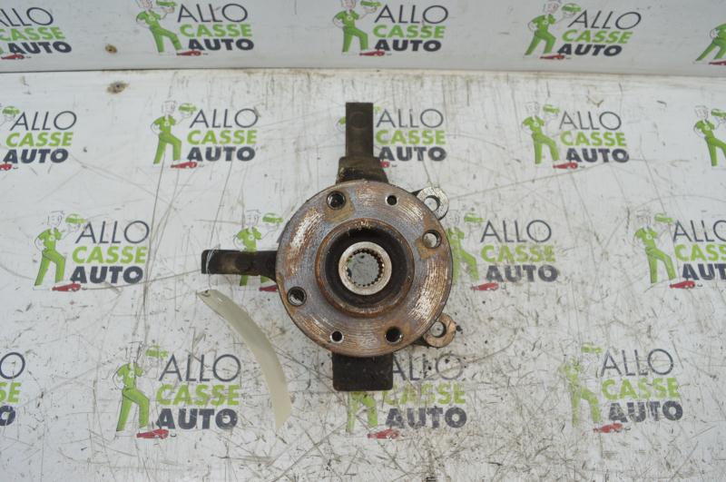 Fuso a snodo anteriore destro
