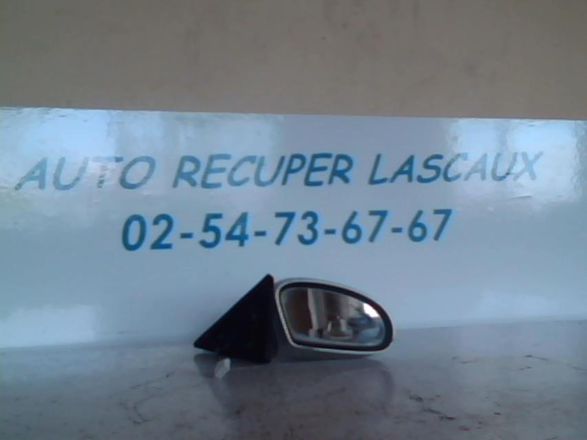 Specchietto retrovisore destro