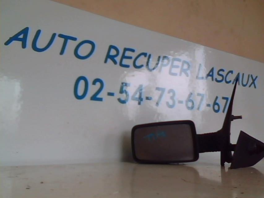 Specchietto retrovisore sinistro