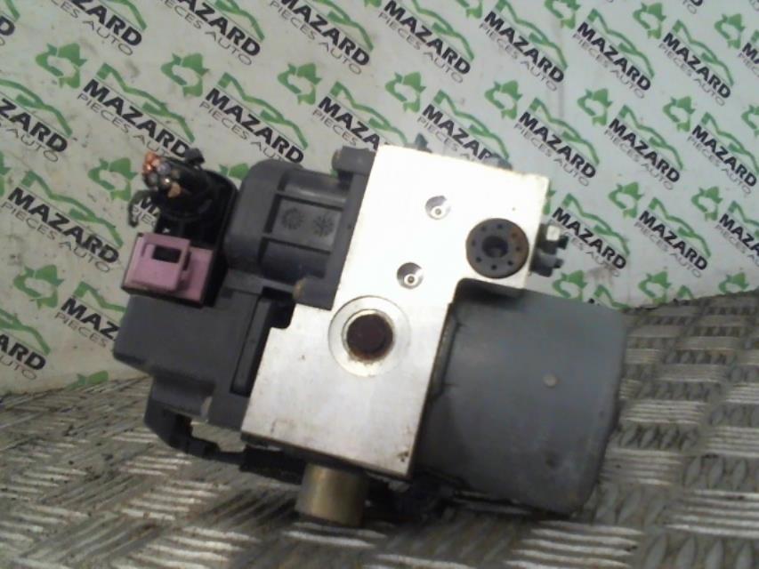 Blocco ABS (antibloccaggio freni)