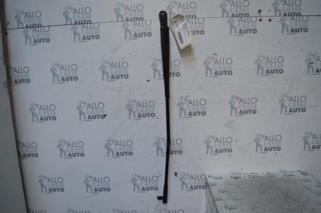 Braccio tergicristallo anteriore destro
