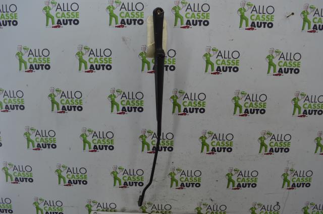 Braccio tergicristallo anteriore destro