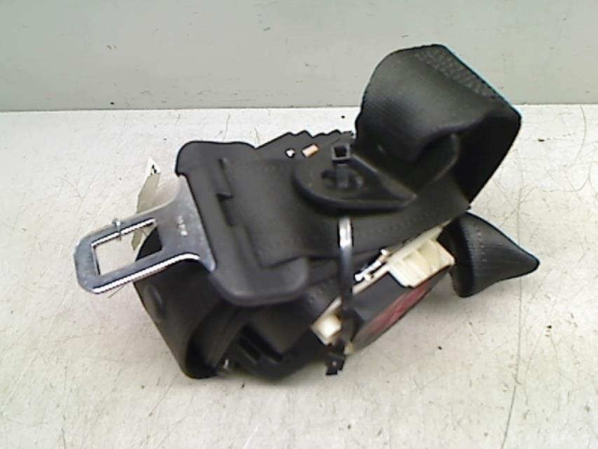 Ceinture arriere droit