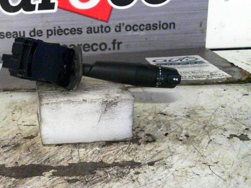 Commodo d'essuie glaces