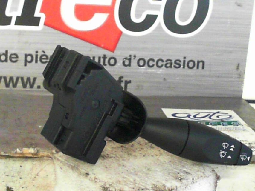Commodo d'essuie glaces