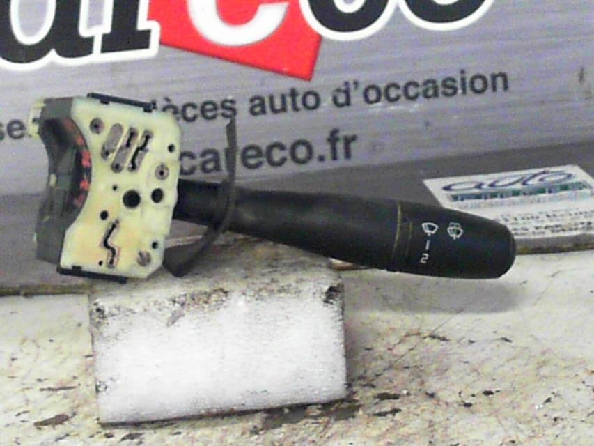 Commodo d'essuie glaces