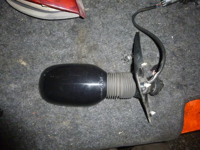Specchietto retrovisore sinistro