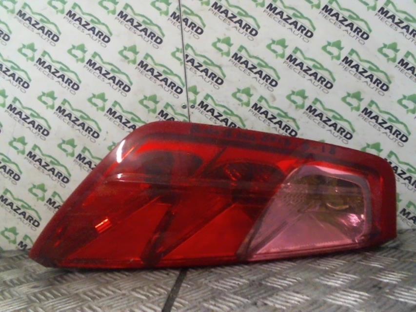 Fanale posteriore principale sinistro (luci)
