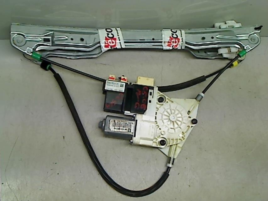 Leve vitre electrique avant gauche