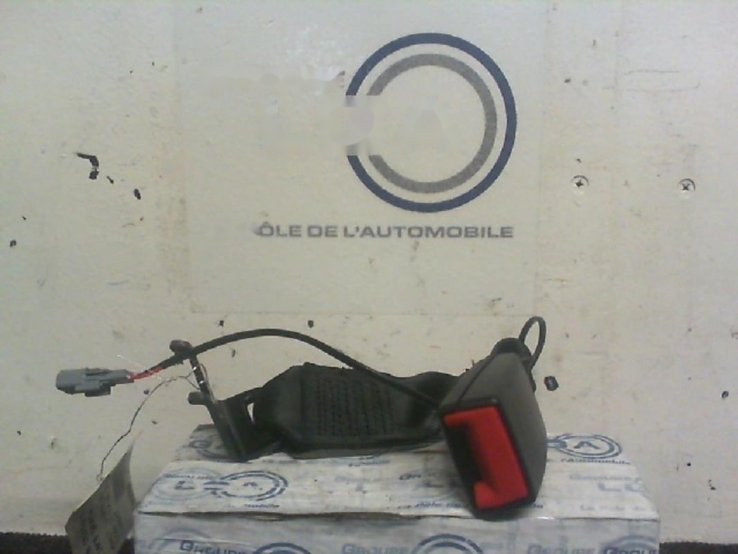Attache ceinture arriere gauche