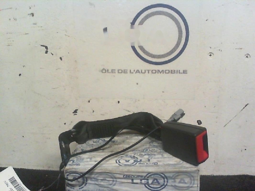 Attache ceinture arriere gauche