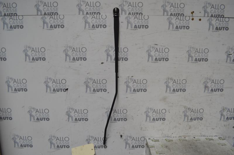 Braccio tergicristallo anteriore destro