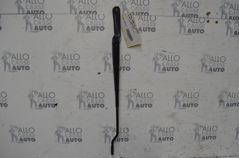 Braccio tergicristallo anteriore sinistro