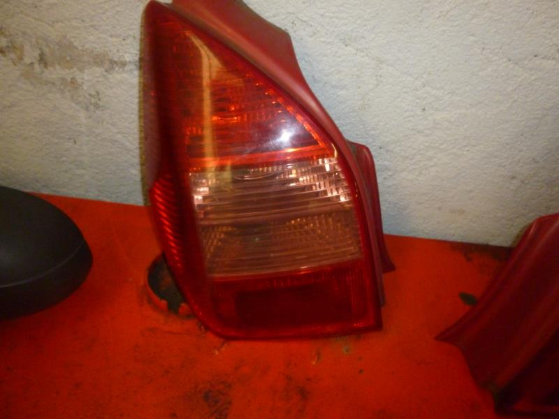 Fanale posteriore principale sinistro (luci)