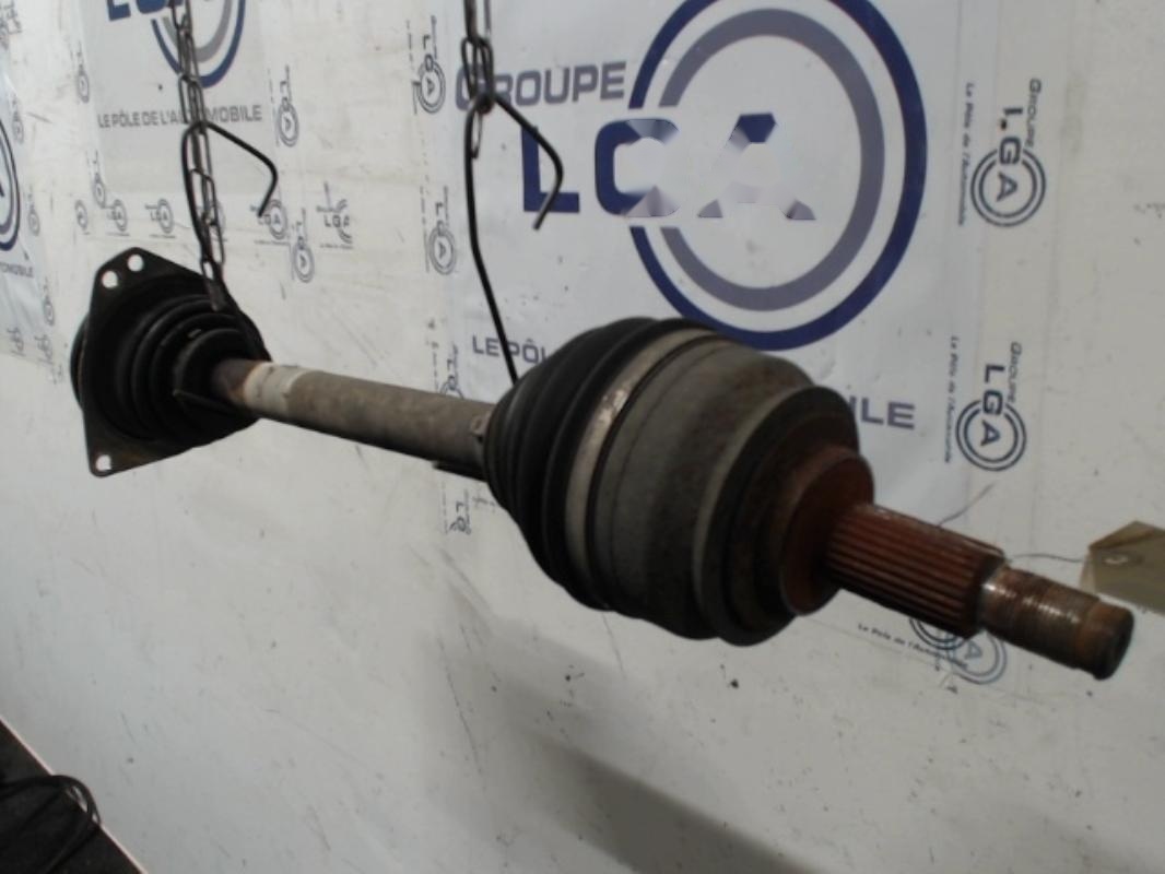 Cardan gauche (transmission)