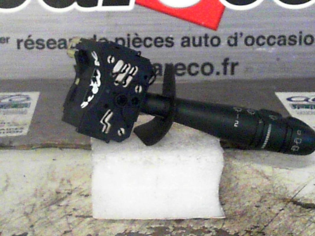 Commodo d'essuie glaces