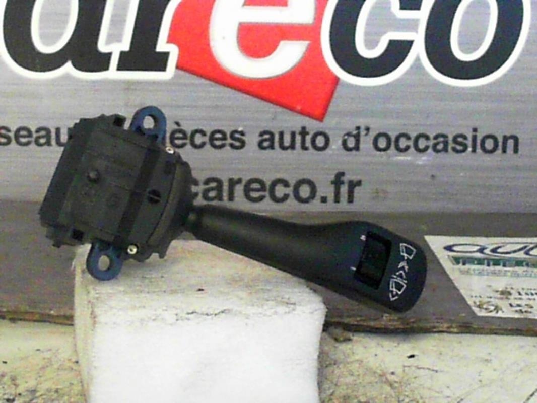 Commodo d'essuie glaces