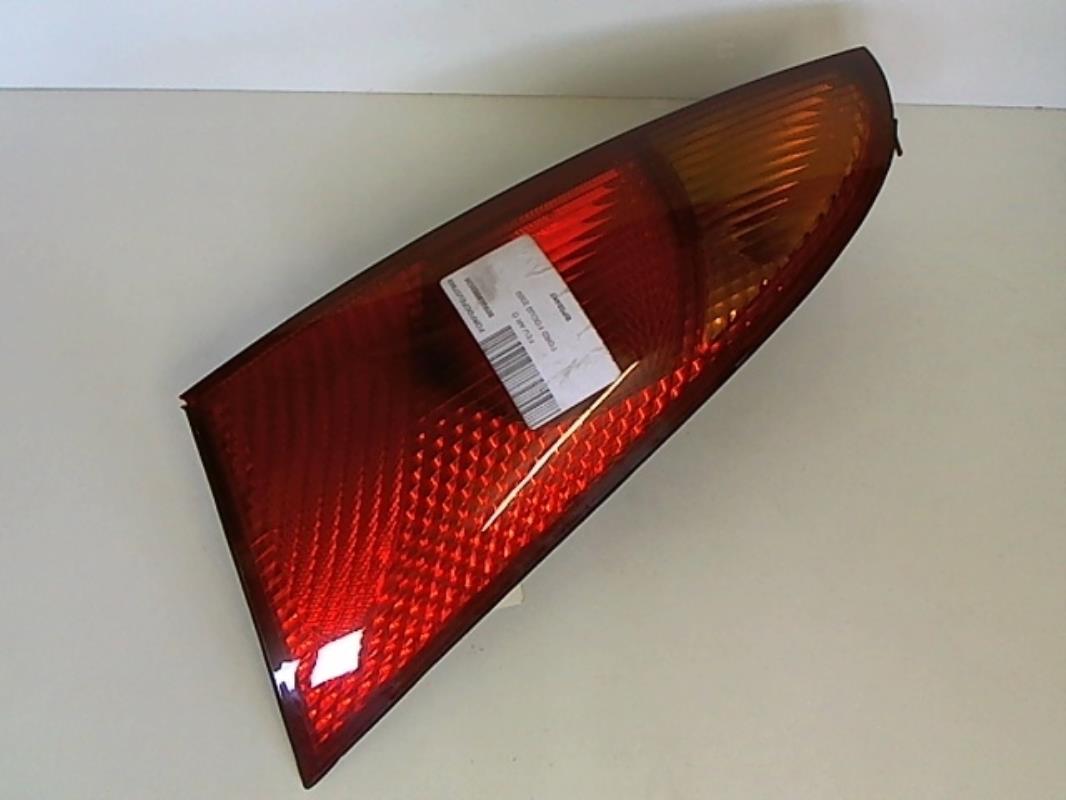 Fanale posteriore principale sinistro (luci)