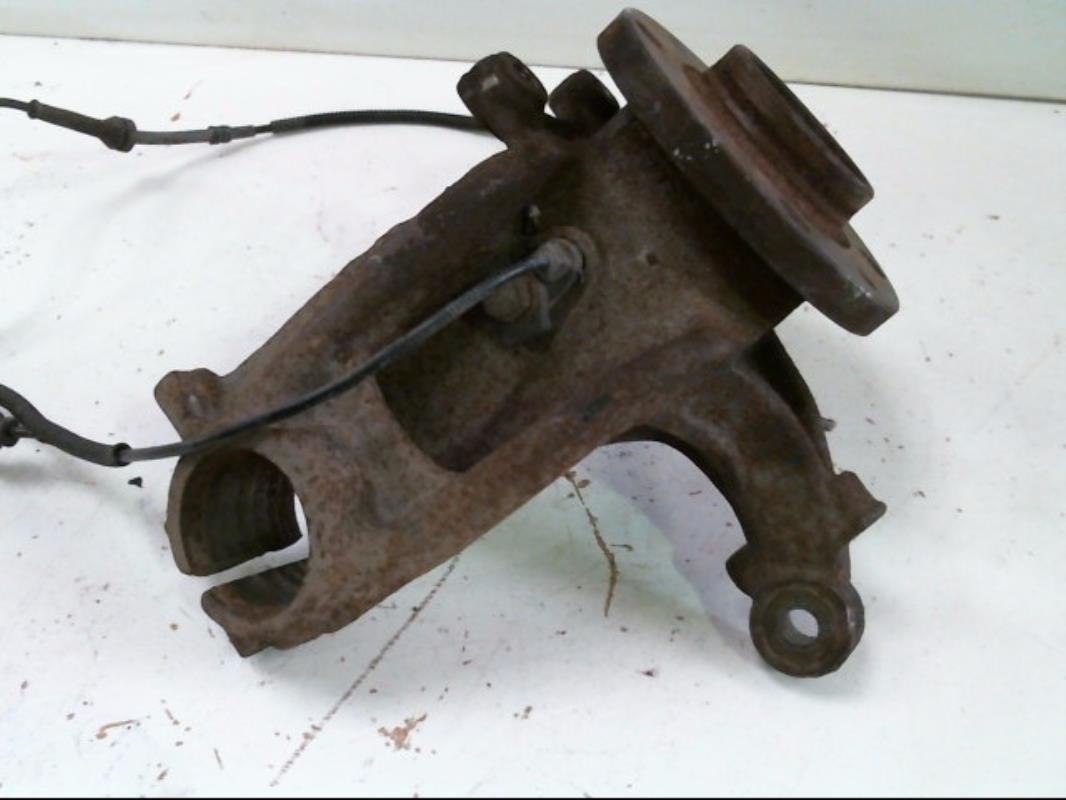 Fusee avant droit