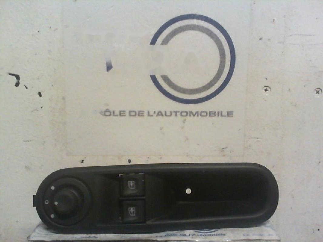 Interrupteur de leve vitre avant gauche