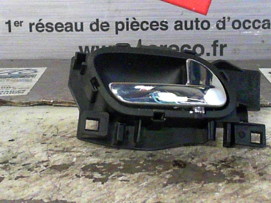 Poignee interieur arriere droit