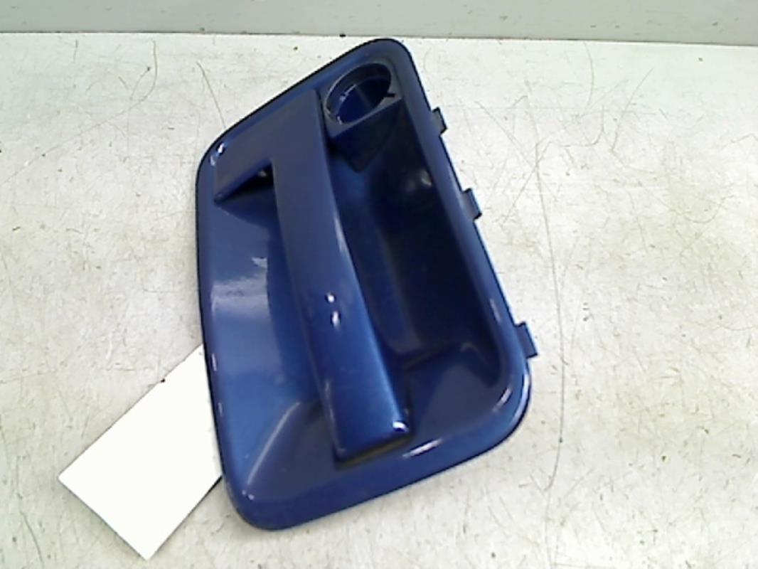 Poignee porte avant gauche