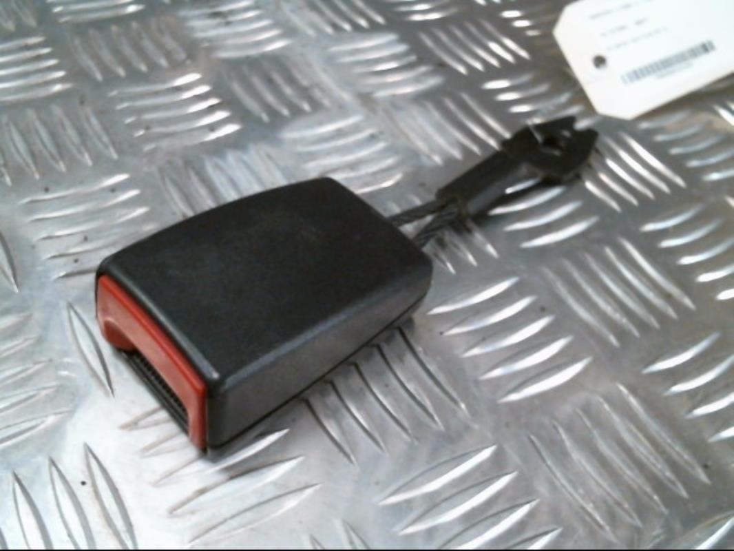 Aggancio cintura sicurezza anteriore sinistro