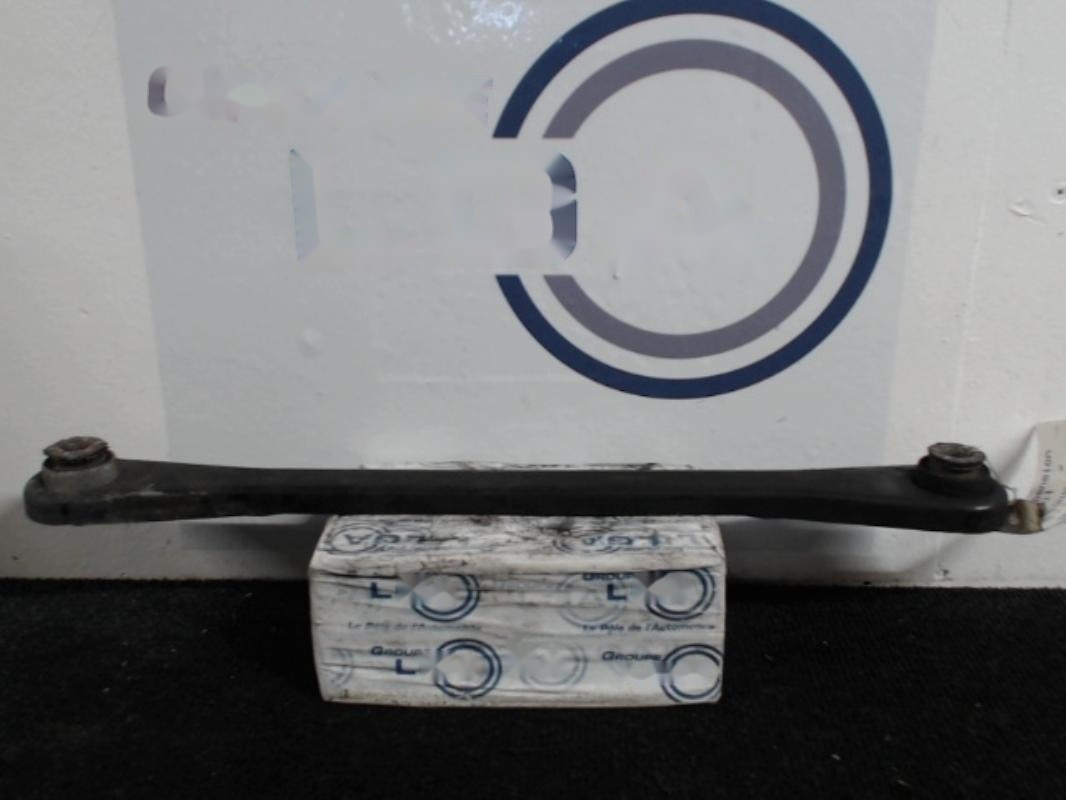 Brazo de suspensión trasero derecho