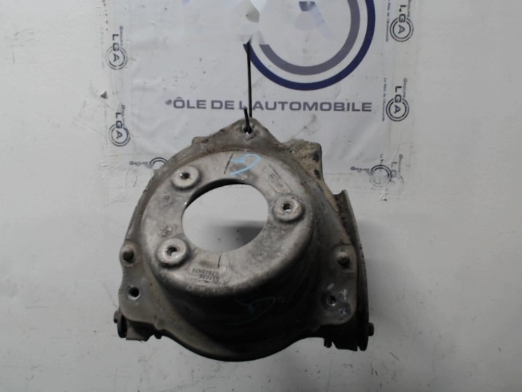Bras de suspension superieur avant gauche