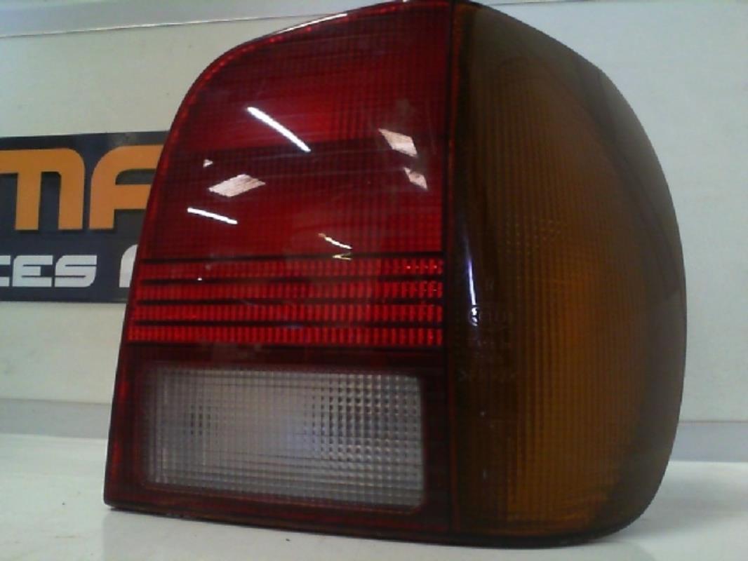 Fanale posteriore principale destro (luci)