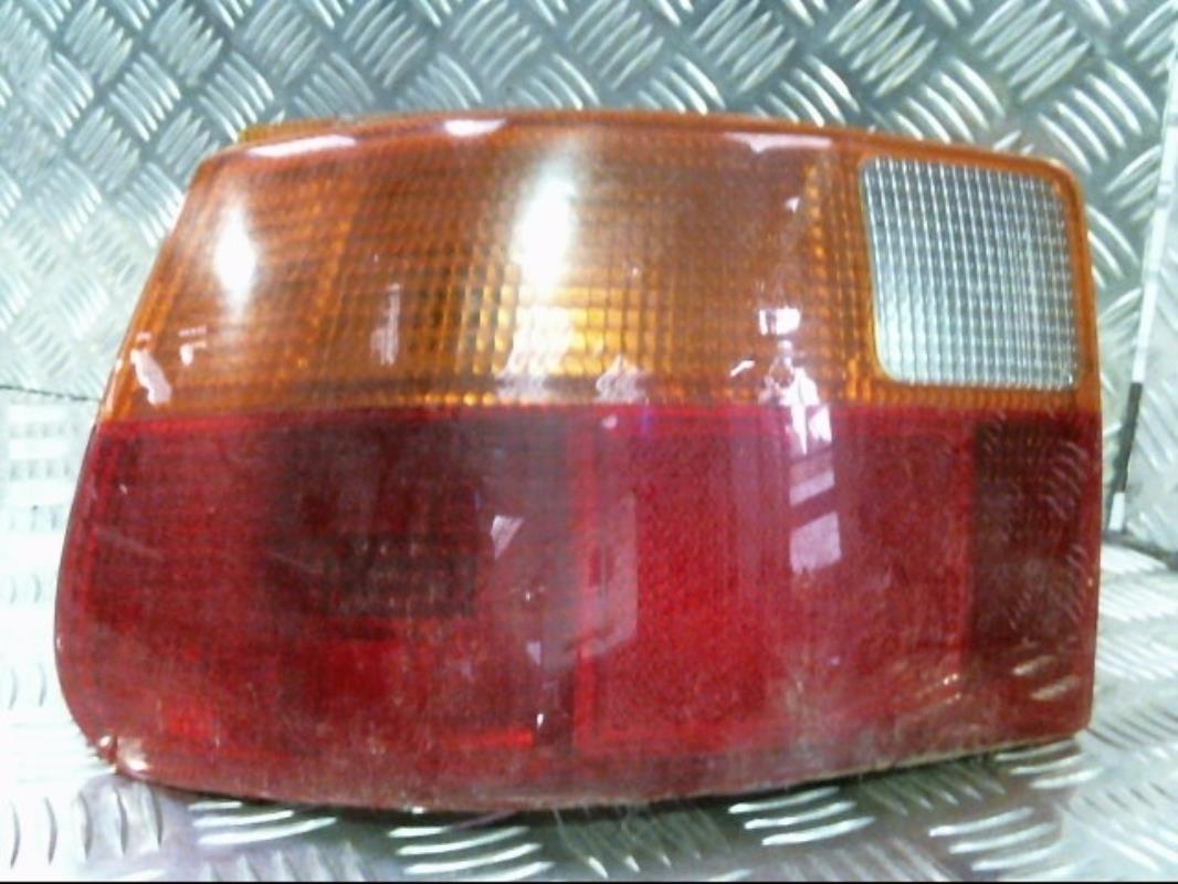 Fanale posteriore principale sinistro (luci)
