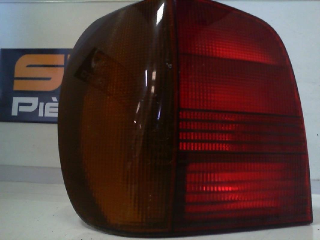 Fanale posteriore principale sinistro (luci)