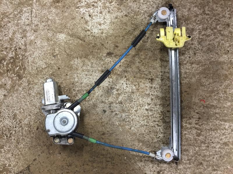 Leve vitre electrique arriere gauche