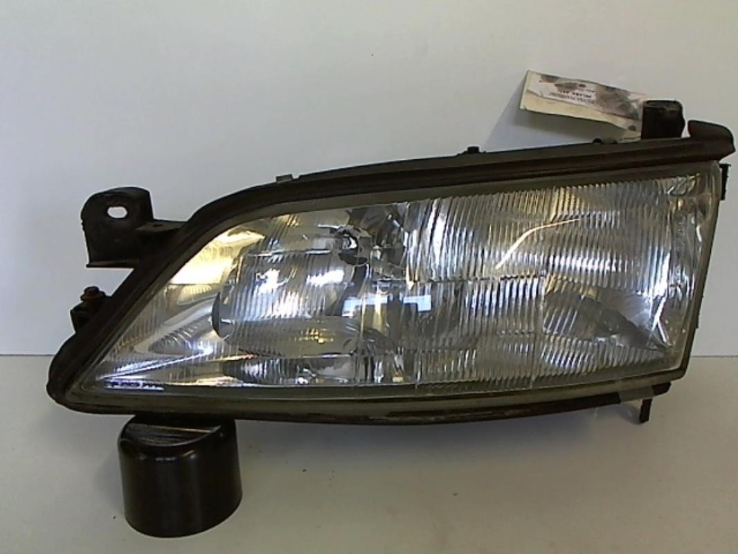 Gruppo ottico anteriore principale sinistro (luci)(faro)