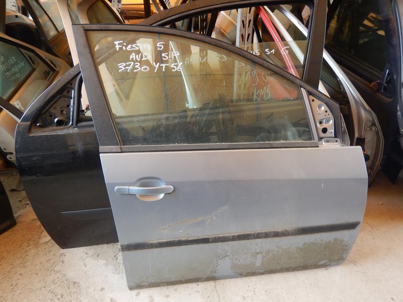 Porte avant droit