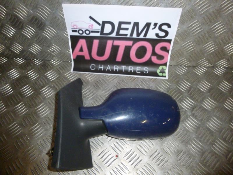 Retrovisor izquierdo