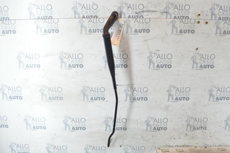 Braccio tergicristallo anteriore destro