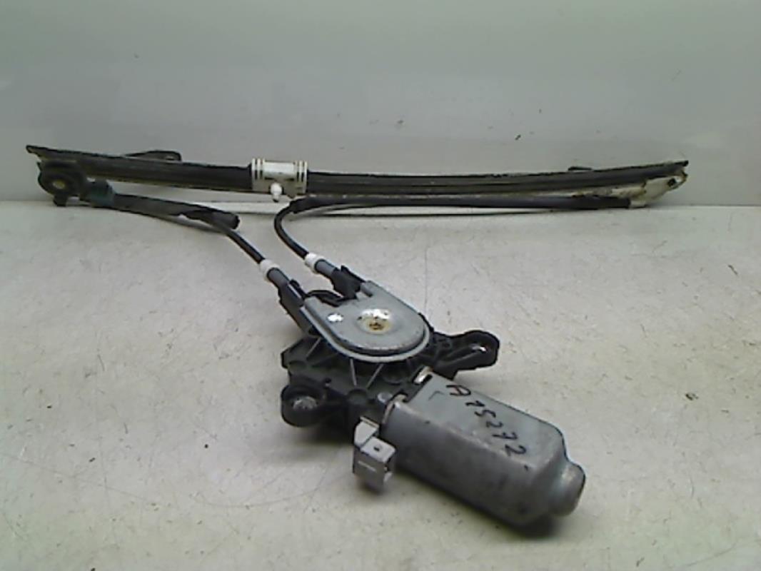 Leve vitre electrique avant droit