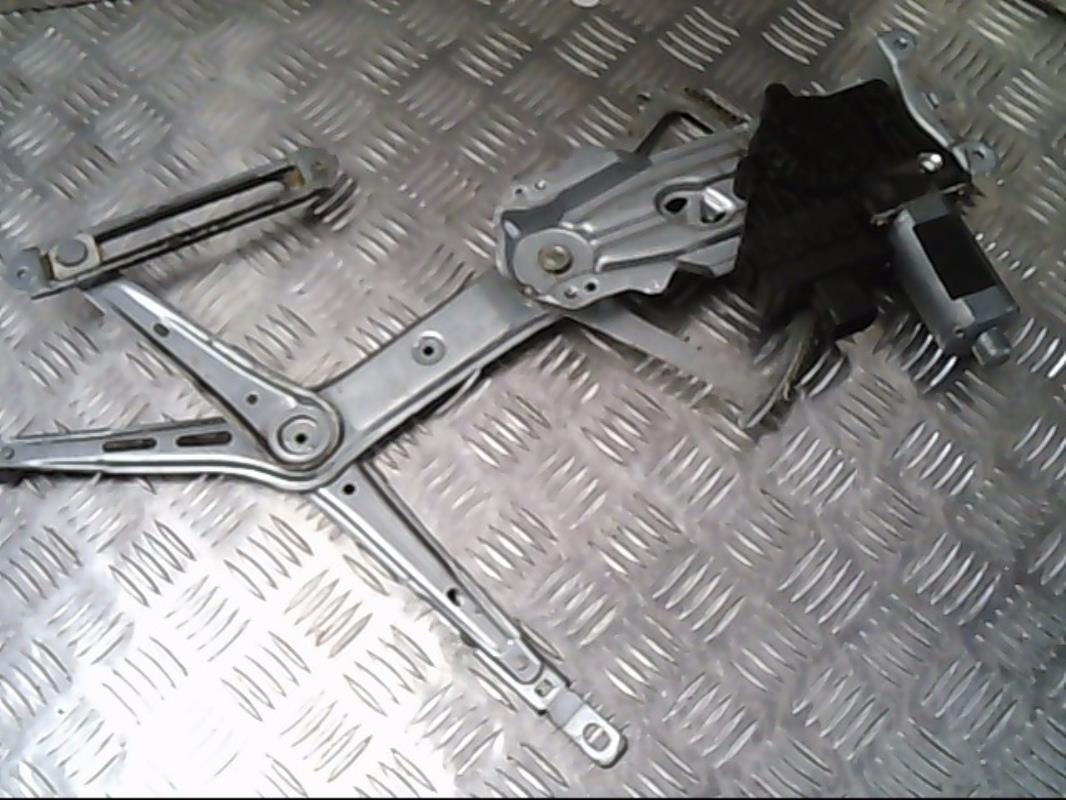 Alzacristalli elettrico anteriore destro