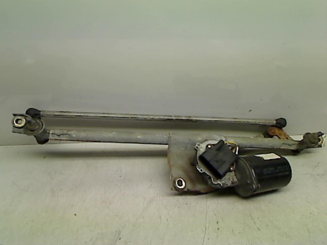 Moteur essuie glace avant
