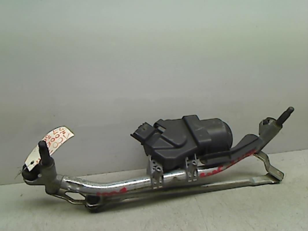 Moteur essuie glace avant