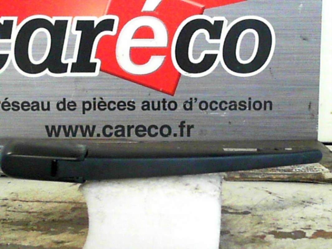 Bras essuie glace arriere
