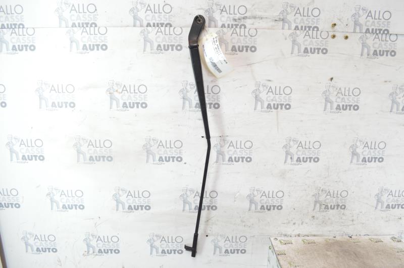 Braccio tergicristallo anteriore destro
