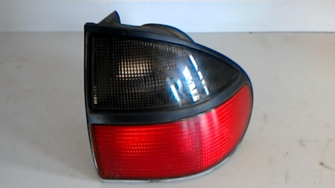 Fanale posteriore principale destro (luci)