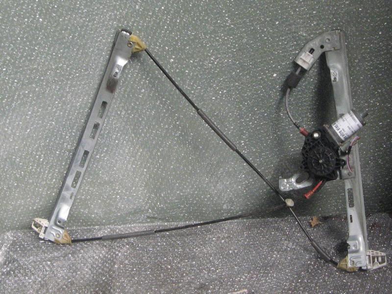 Leve vitre electrique avant droit