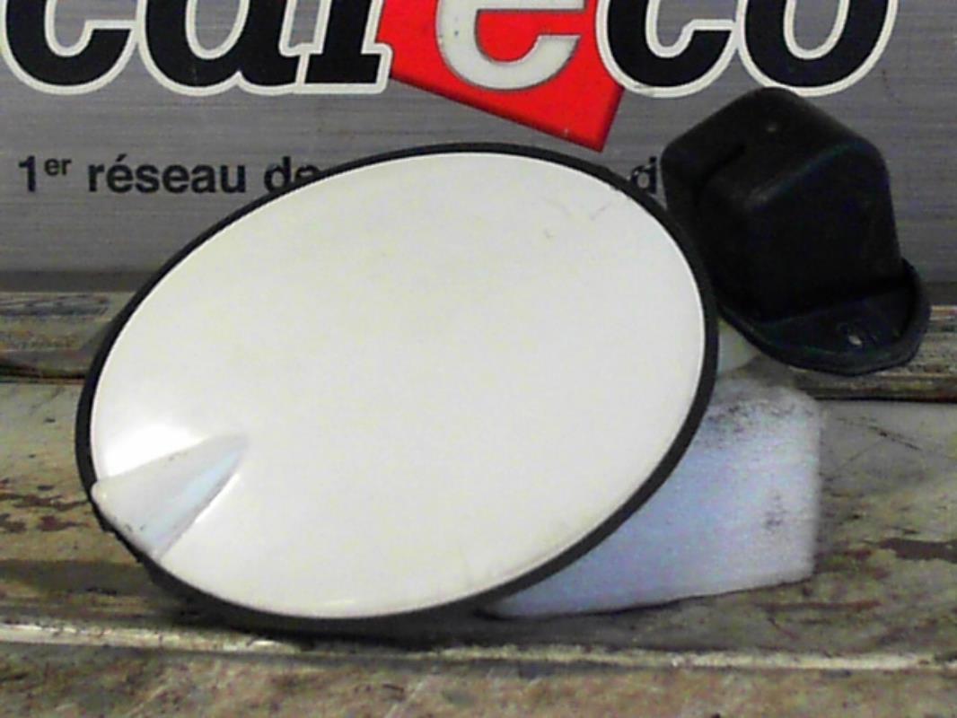 Trappe d'essence