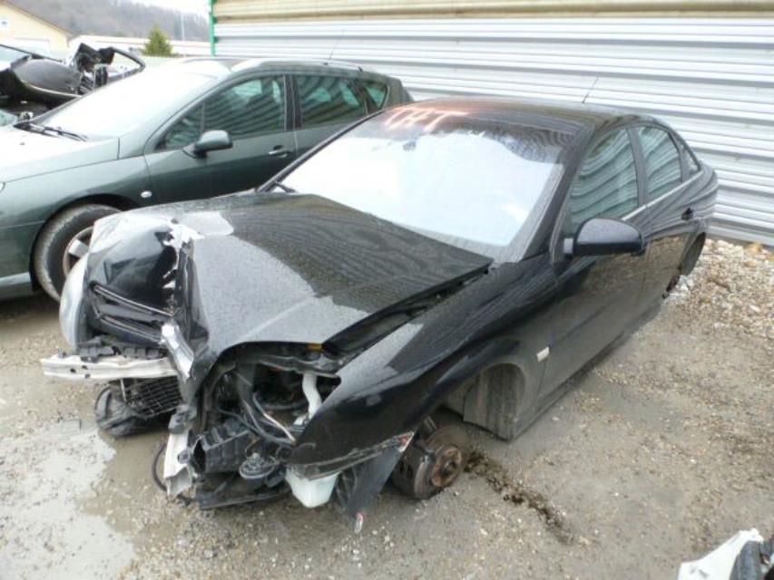 Motore tergicristallo anteriore