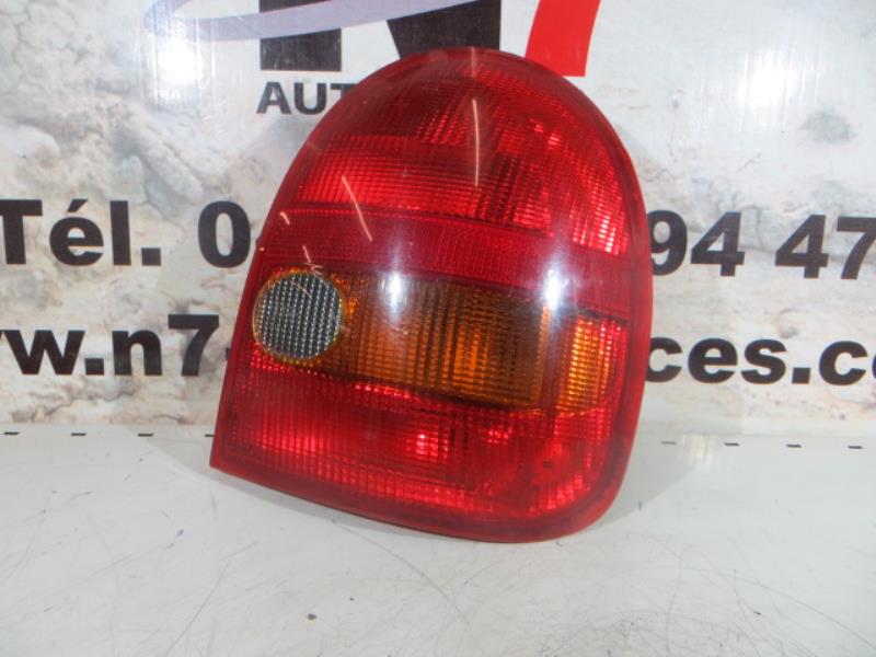 Fanale posteriore principale destro (luci)