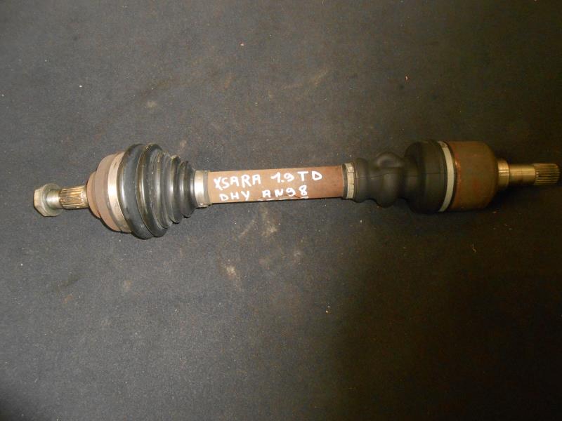 Cardan gauche (transmission)