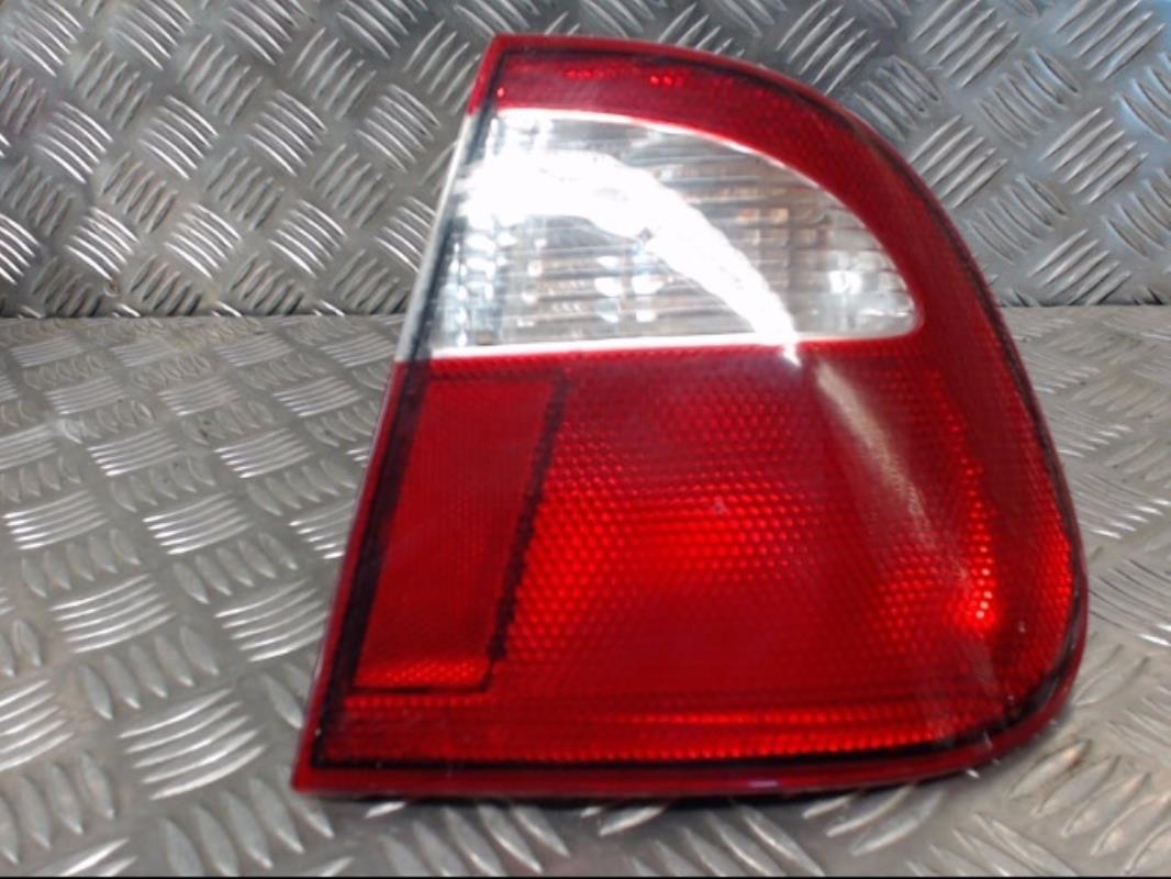 Fanale posteriore principale destro (luci)